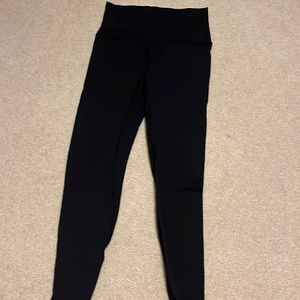Black Lululemon leggings